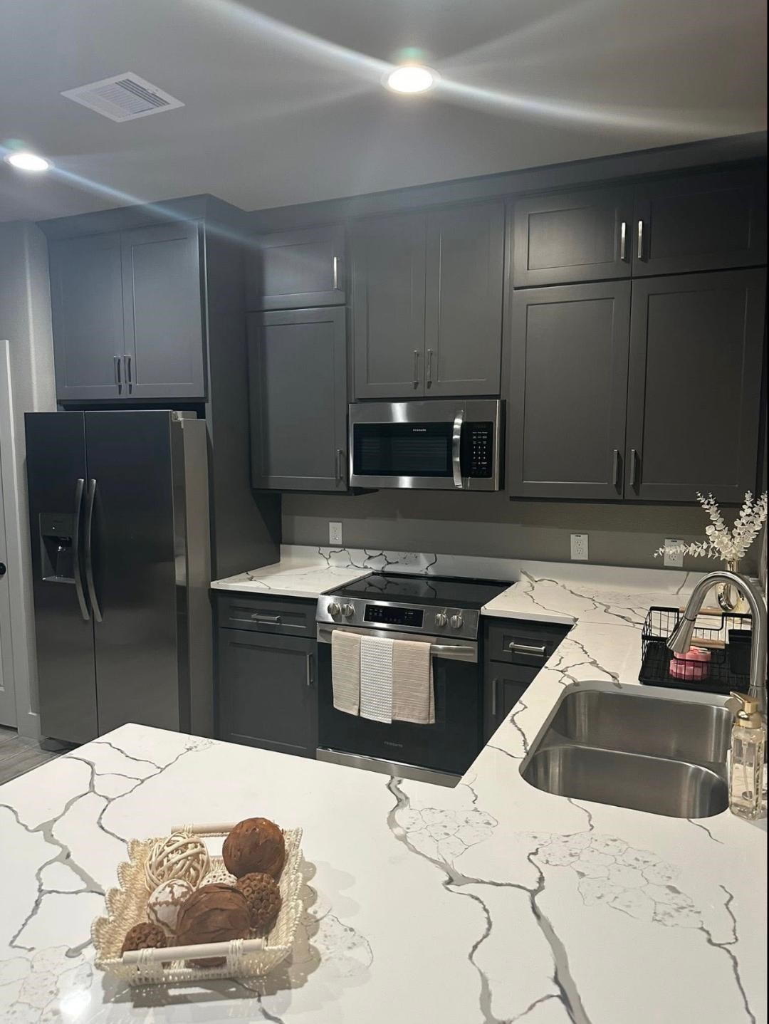 340 North 9th Street Beaumont, TX 77702 - Photo 6 of 15