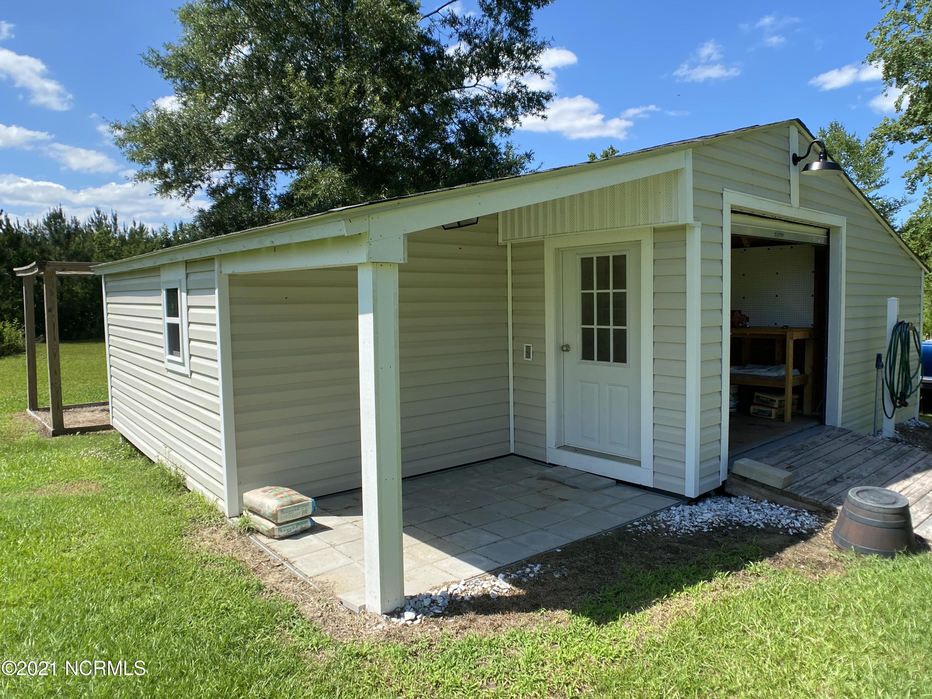 2703 Seed Tick Neck Road Pinetown, NC 27865 - Photo 25 of 27 026 Shed