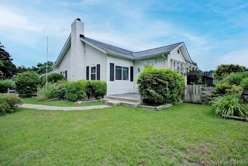 5435 Ark Road Gloucester, VA 23061 - Photo 3 of 31 Gallery Image 3