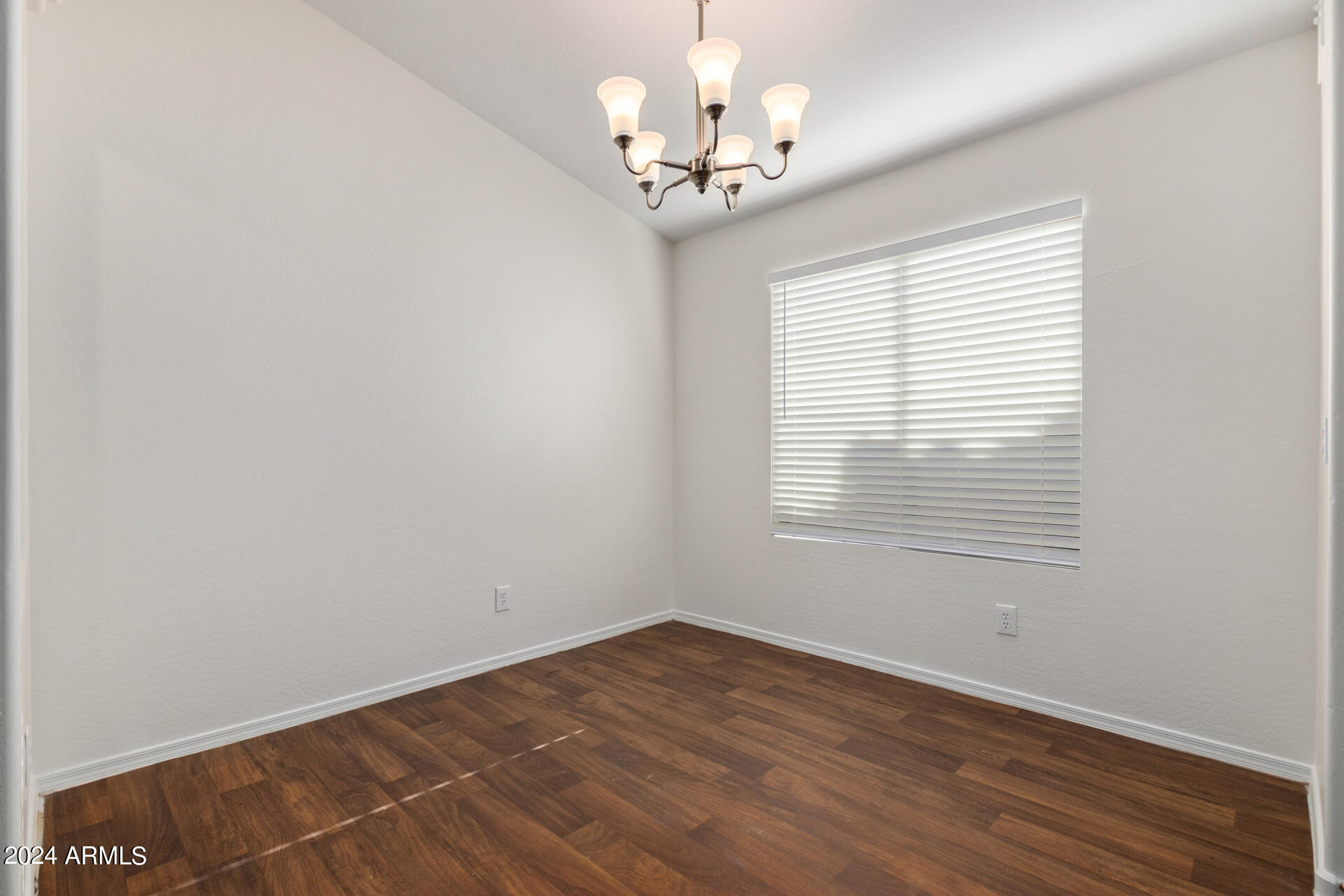 12453 West Redfield Road El Mirage, AZ 85335 - Photo 10 of 35 15-Redfield