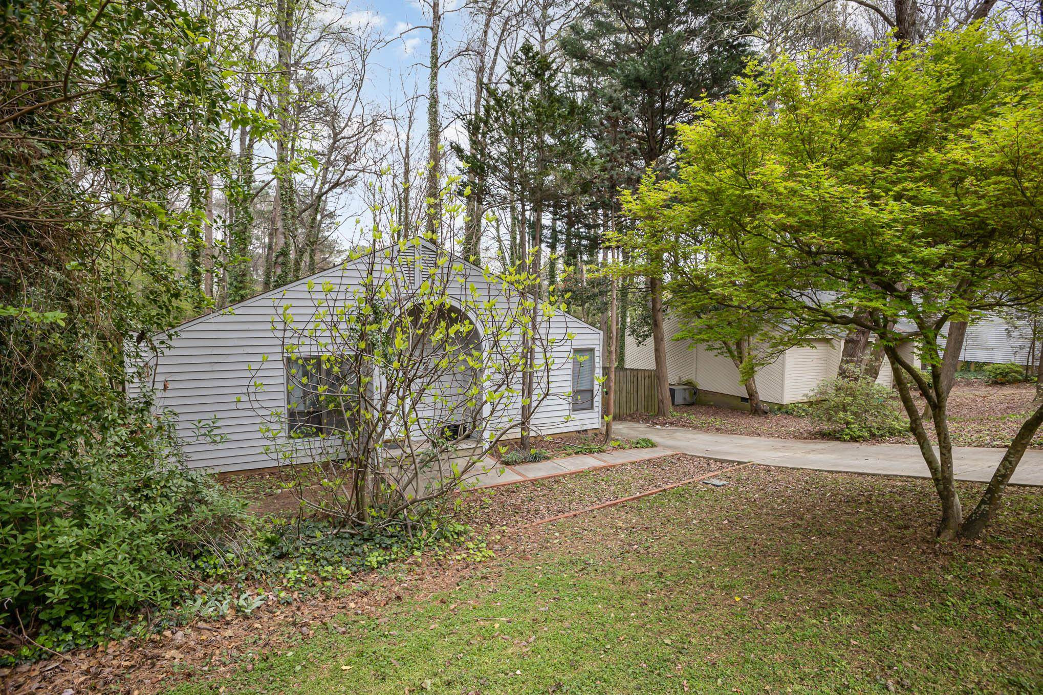 405 Ashebrook Drive Raleigh, NC 27609 - Photo 23 of 26 Photo 23