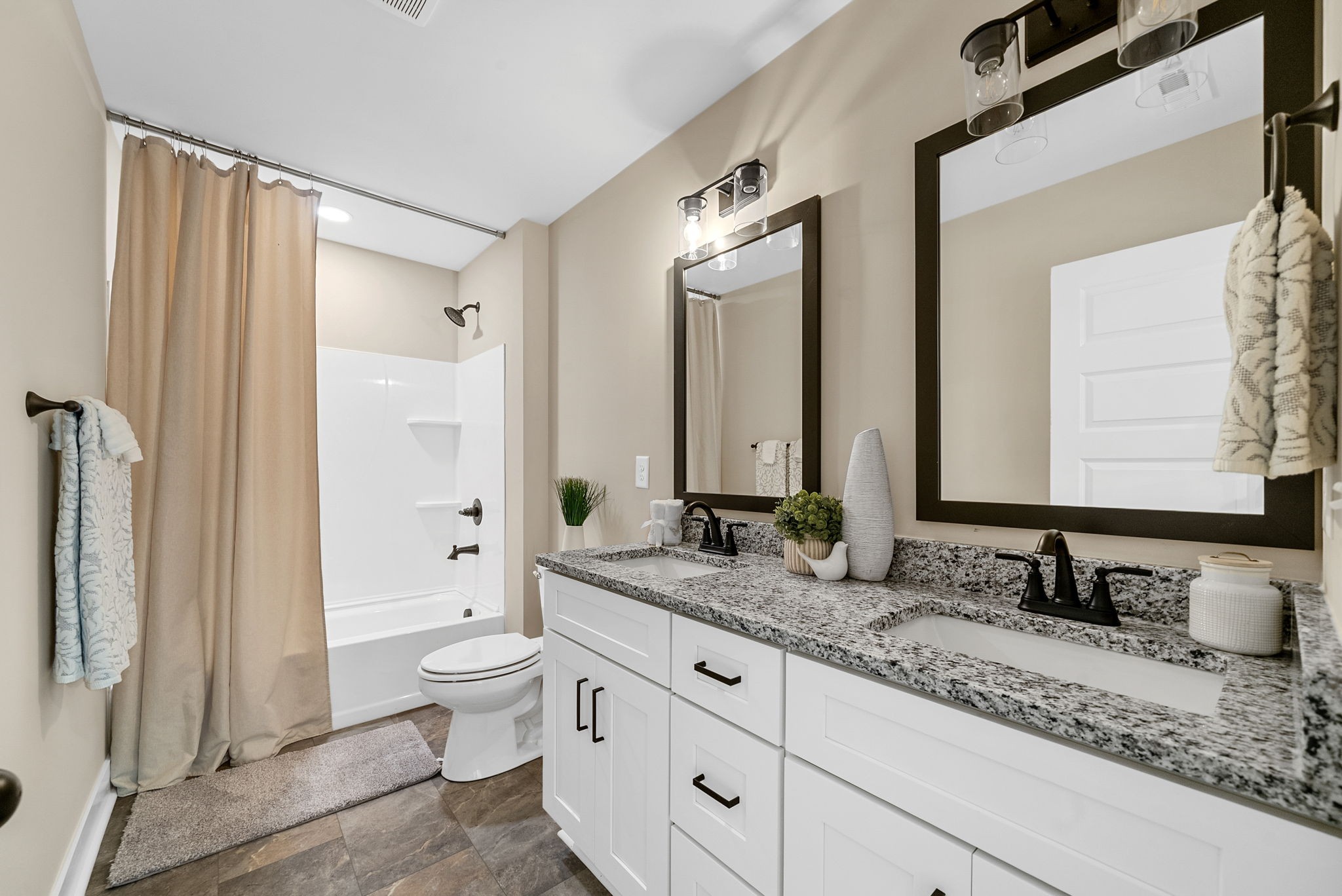 2141 Sanders Road Clarksville, TN 37043 - Photo 18 of 34 Gallery Image 18