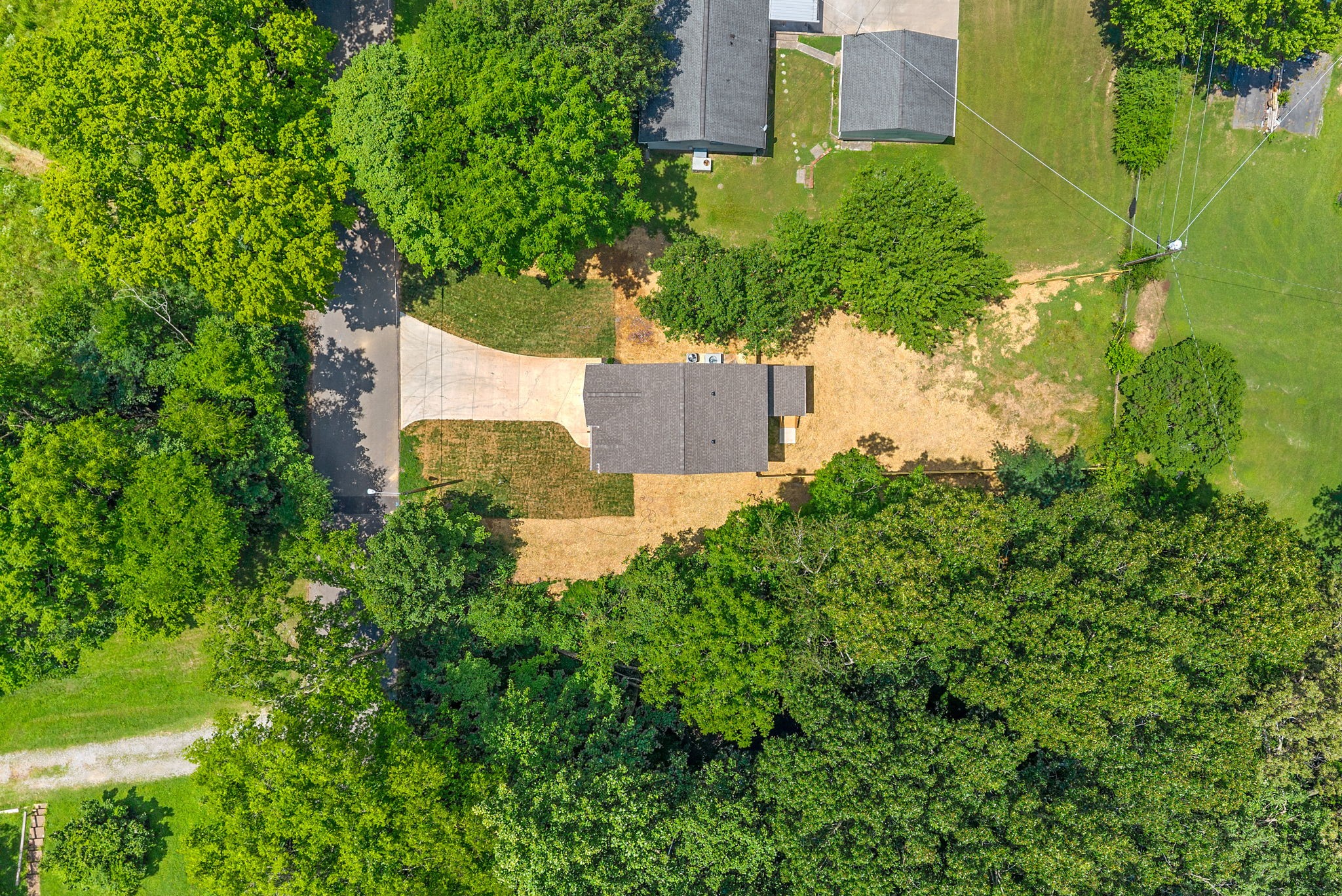 2141 Sanders Road Clarksville, TN 37043 - Photo 29 of 34 Gallery Image 29