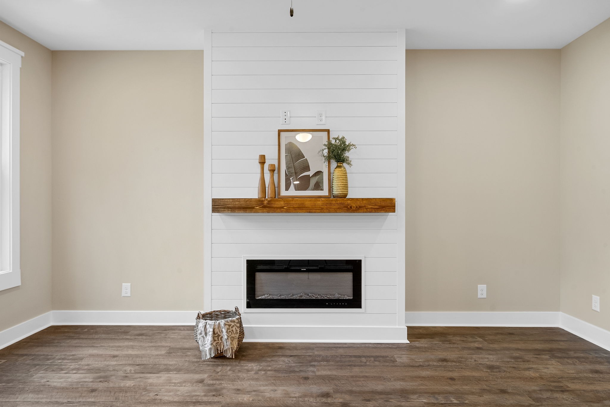 2141 Sanders Road Clarksville, TN 37043 - Photo 6 of 34 Gallery Image 6