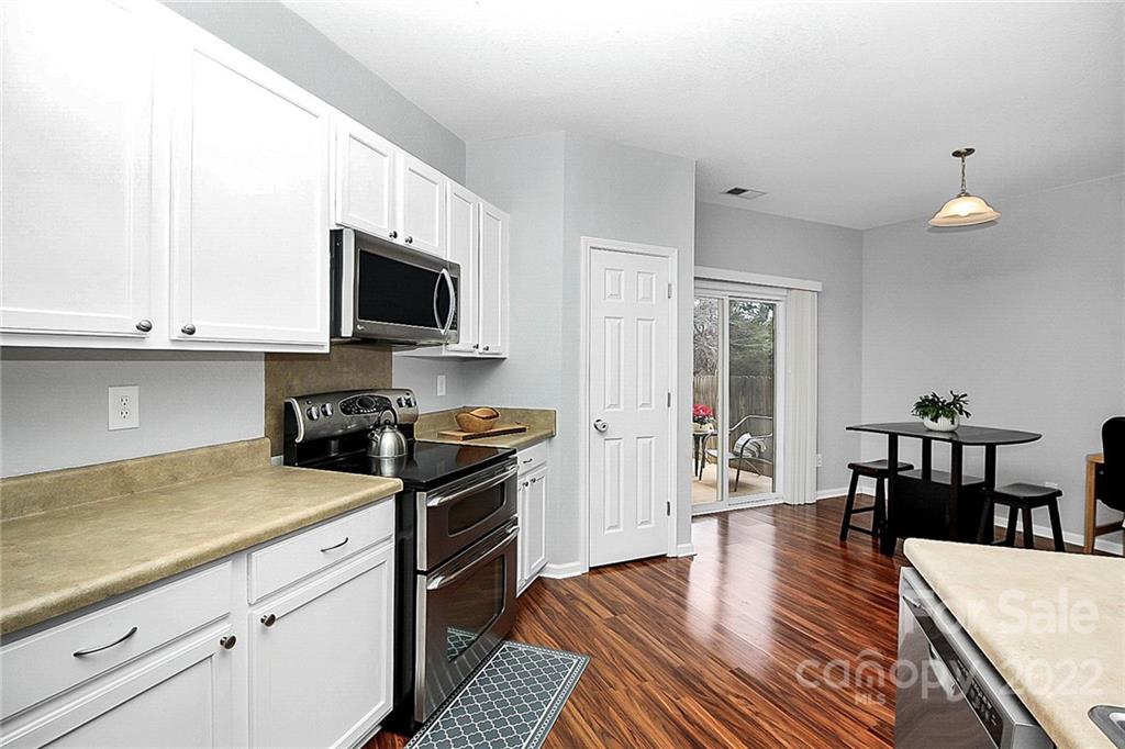 8430 Newfane Road Charlotte, NC 28269 - Photo 14 of 33 Gallery Image 14