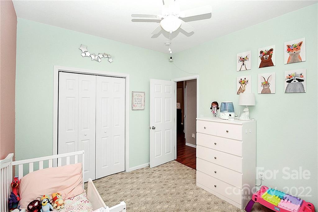 8430 Newfane Road Charlotte, NC 28269 - Photo 22 of 33 Gallery Image 22