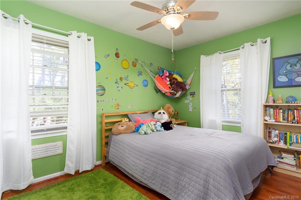 105 Busbee View Road Asheville, NC 28803 - Photo 14 of 38 Gallery Image 14