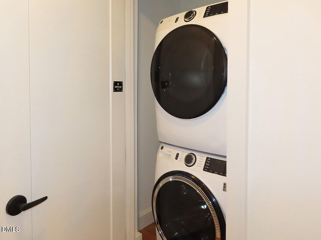 115 Morris Street, Unit 1908 Durham, NC 27701 - Photo 10 of 26 a view of a washer and dryer