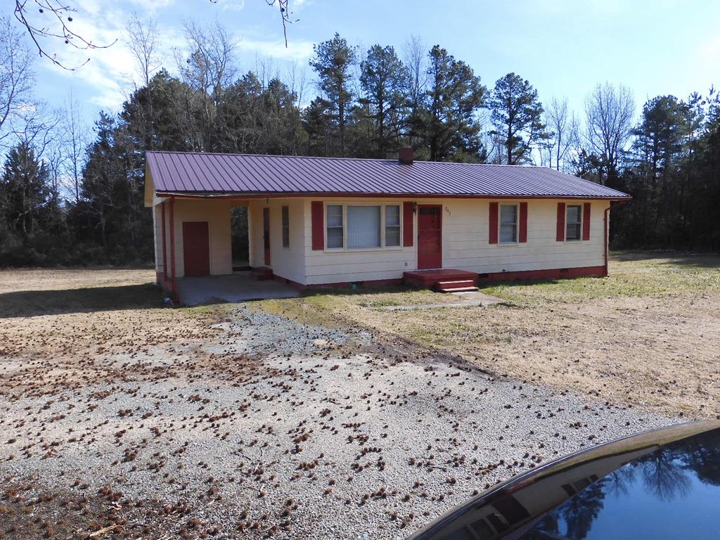 393 Lafayette Road Clarksville, VA 23927 - Photo 1 of 17 Gallery Image 1