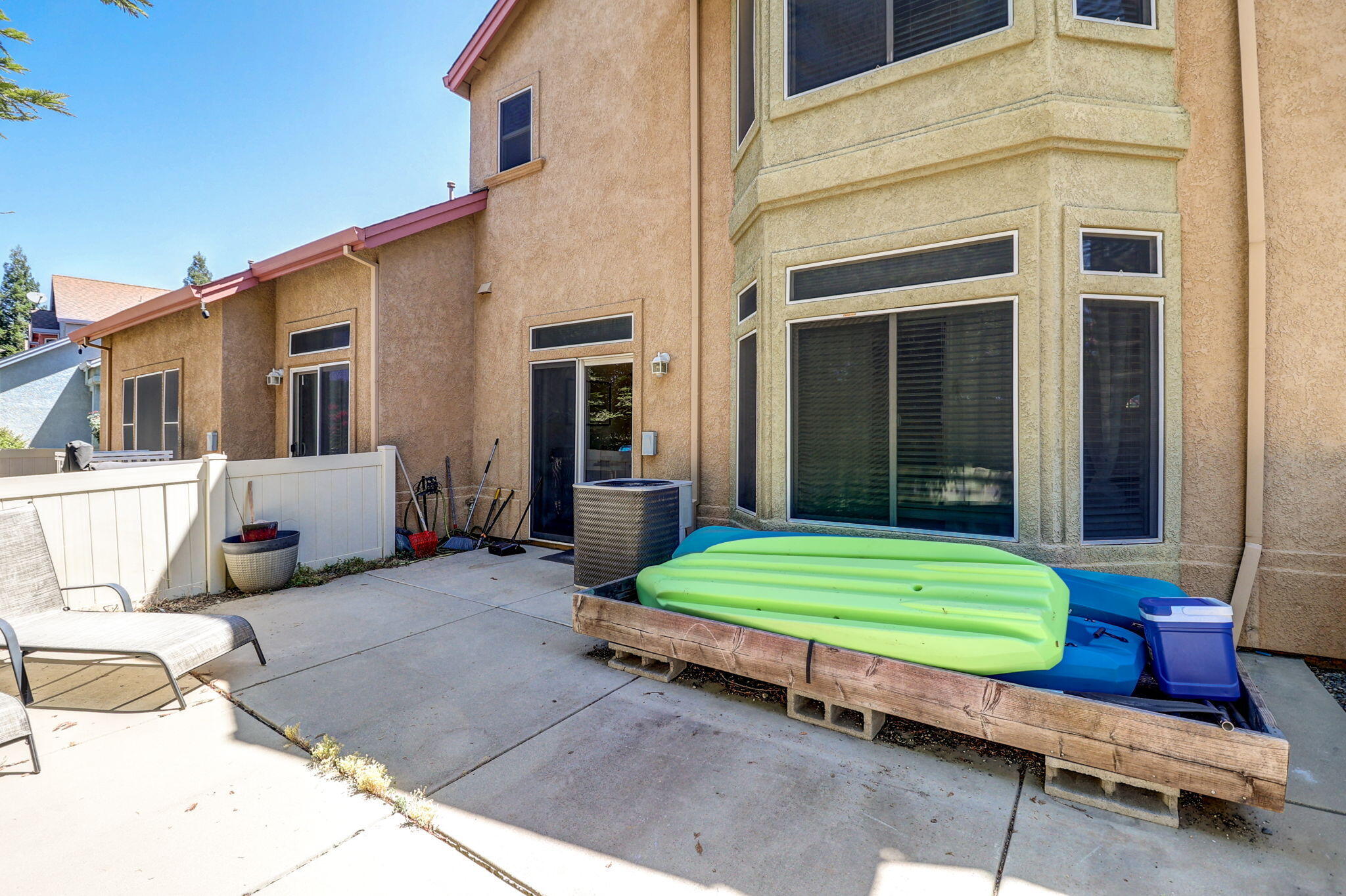 3144 Niklaus Path Redding, CA 96002 - Photo 20 of 24 Back yard