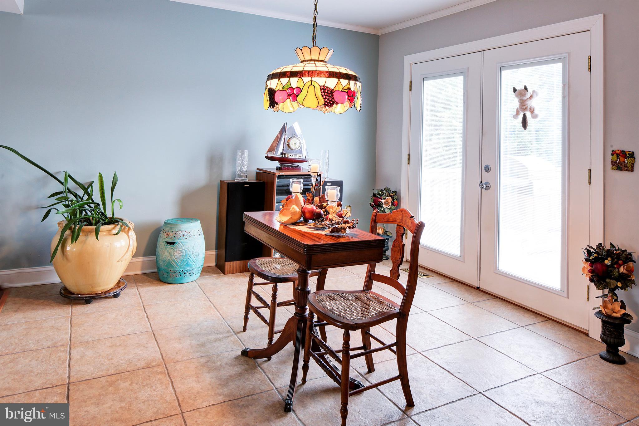 8 Somerset Road Pasadena, MD 21122 - Photo 10 of 36 Lots of natural light!!