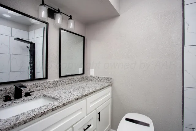 $235,000 | 2701 Comanche Trail, Pampa, TX 79065