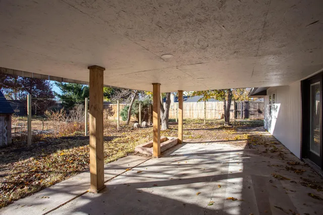 $235,000 | 2701 Comanche Trail, Pampa, TX 79065