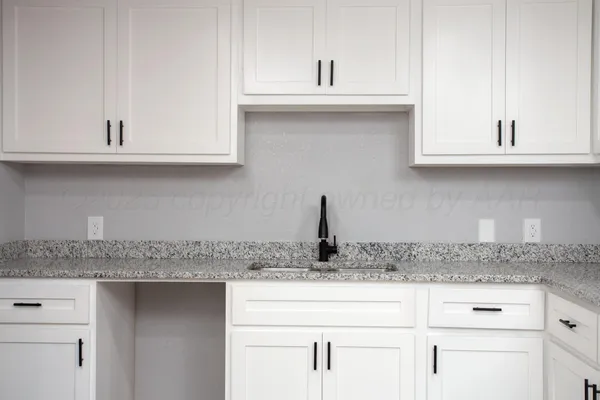 $219,000 | 2701 Comanche Trail, Pampa, TX 79065