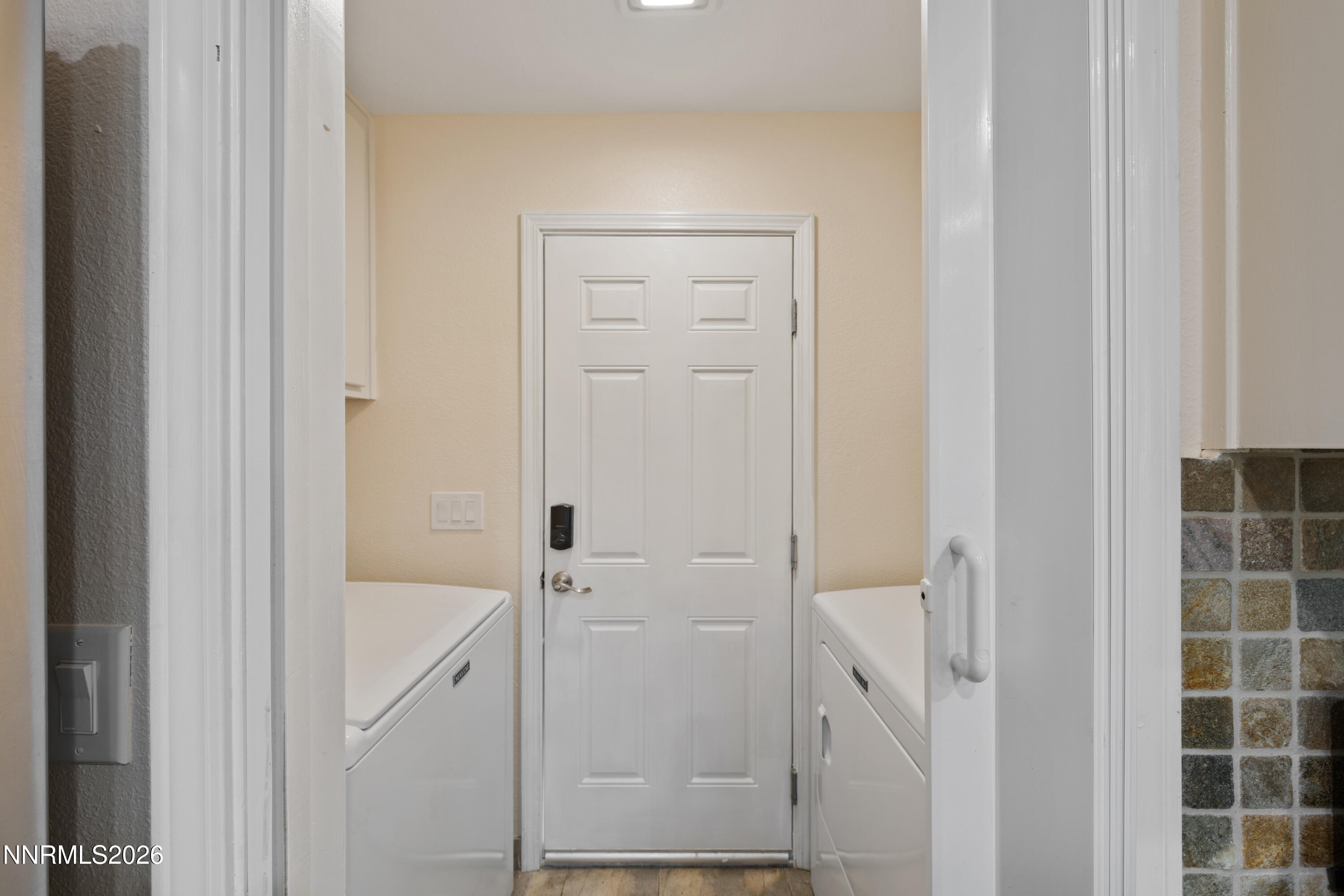 2651 Alpine Creek Road Reno, NV 89519 - Photo 22 of 64 A7V09669