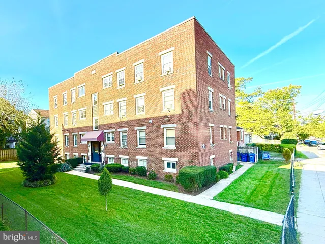 $1,295,000 | 5111 Ayers Place Southeast, Washington, DC 20019