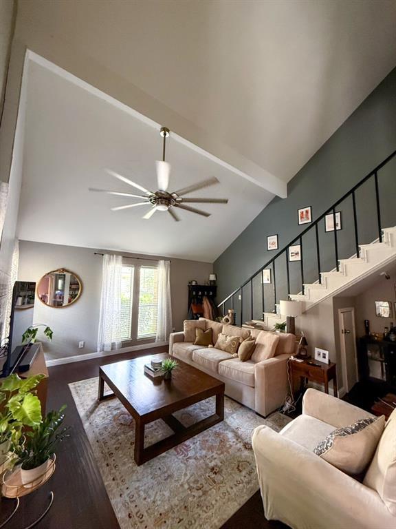 2064 Embassy Way Carrollton, TX 75006 - Photo 3 of 32 Gallery Image 3