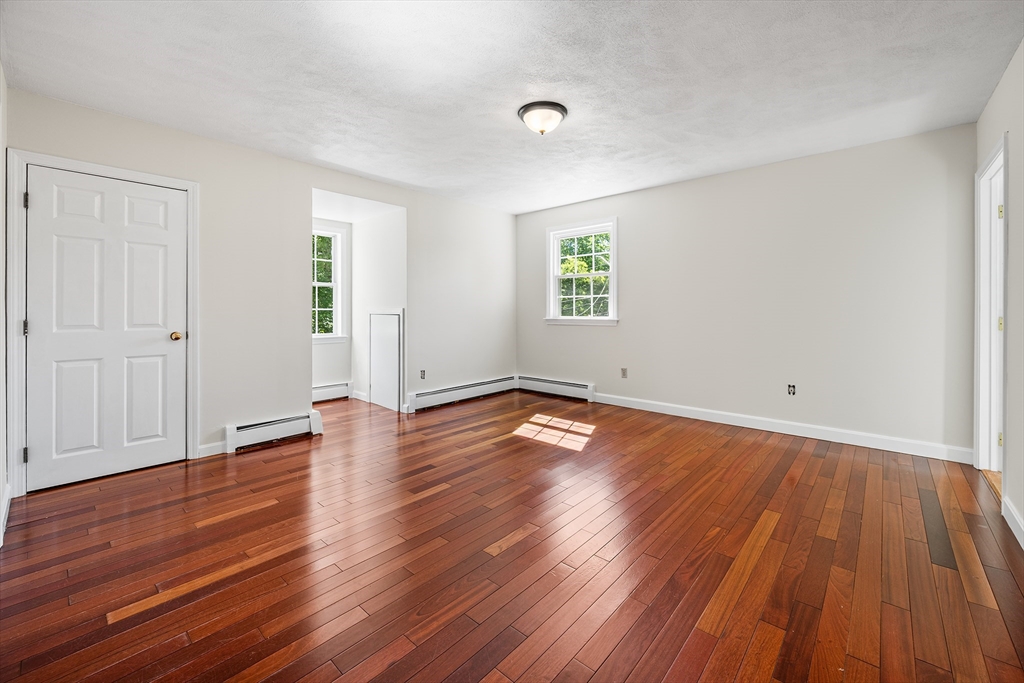 153 High Street Topsfield, MA 01983 - Photo 28 of 36
