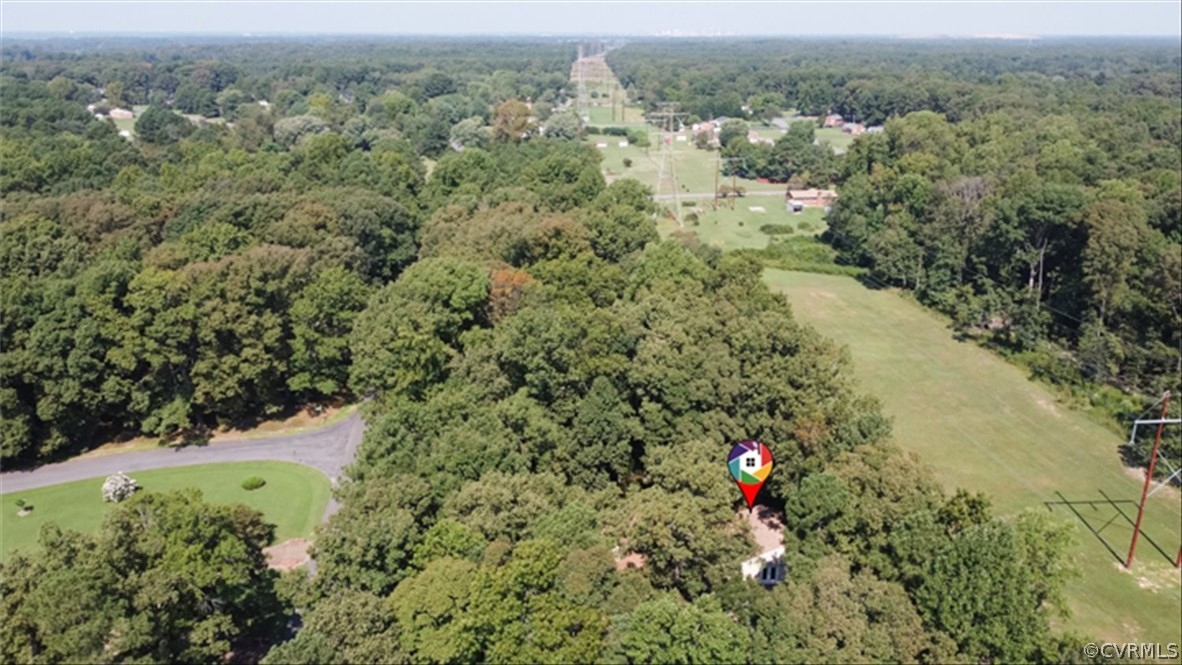 2820 Kinvan Road Richmond, VA 23231 - Photo 47 of 48 an aerial view of a houses with a yard and mountain