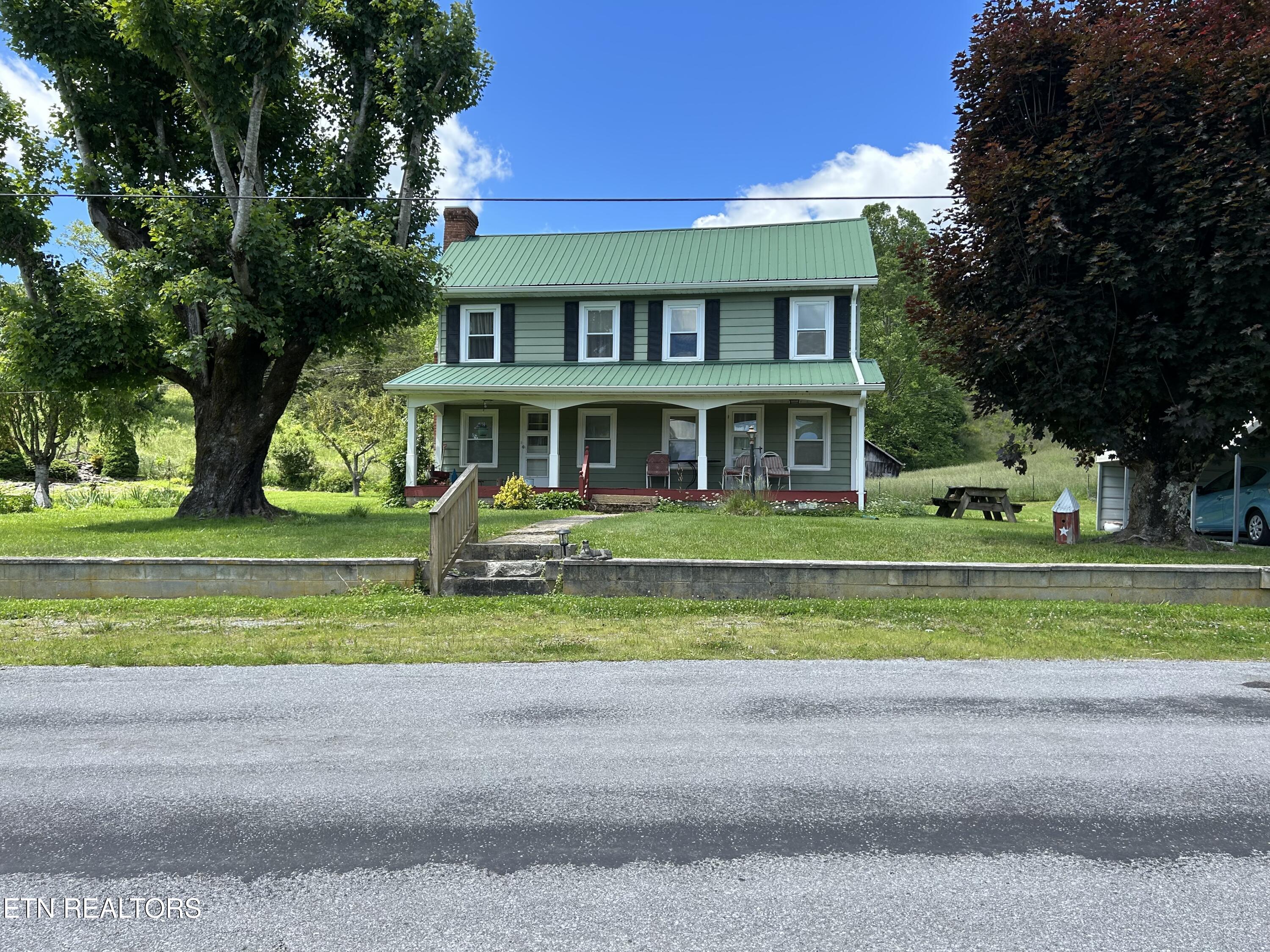 4221 Old Friendship Road Jonesville, VA 24263 - Photo 2 of 17 4E19EDB3-6F45-4901-AF16-A677711EA859