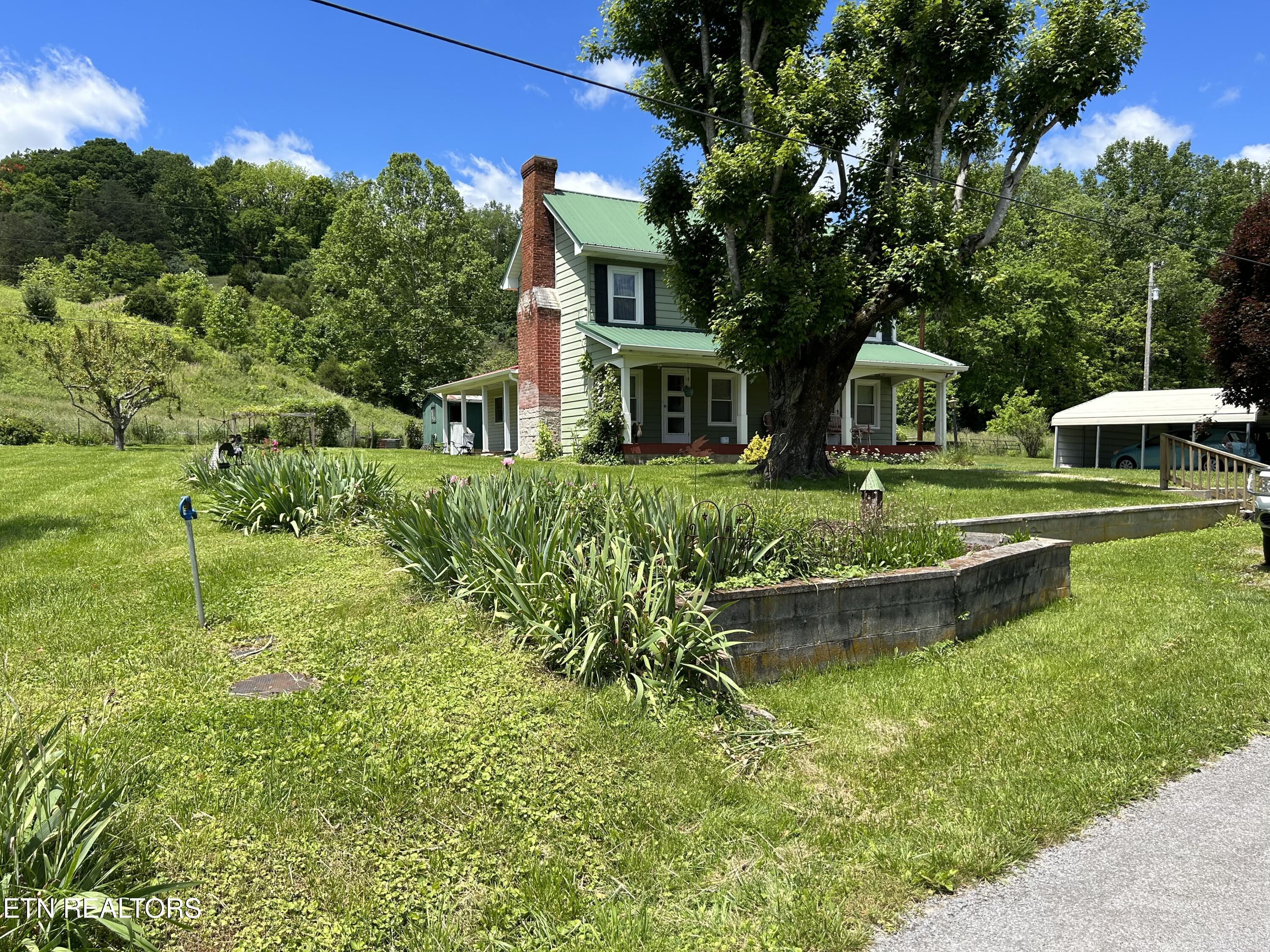 4221 Old Friendship Road Jonesville, VA 24263 - Photo 4 of 17 370EF2A1-1516-4D2D-A209-5BB260187570