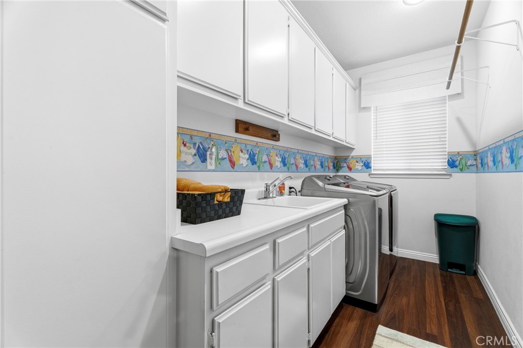 26004 Twain Place Stevenson Ranch, CA 91381 - Photo 32 of 44