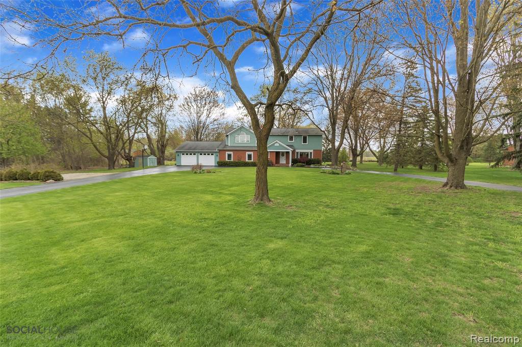 61350 Eight Mile Road South Lyon, MI 48178 - Photo 2 of 55 Gallery Image 2