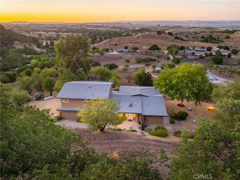 1745 Adelaida Road Paso Robles, CA 93446 - Photo 3 of 66