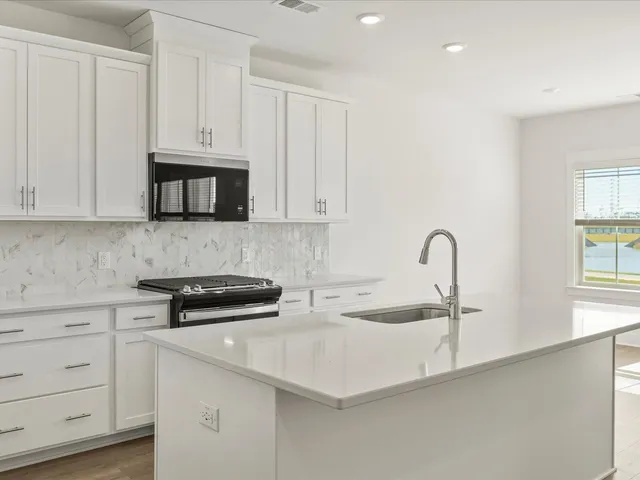 $522,990 | 417 Radiant Blue Way, Summerville, SC 29486