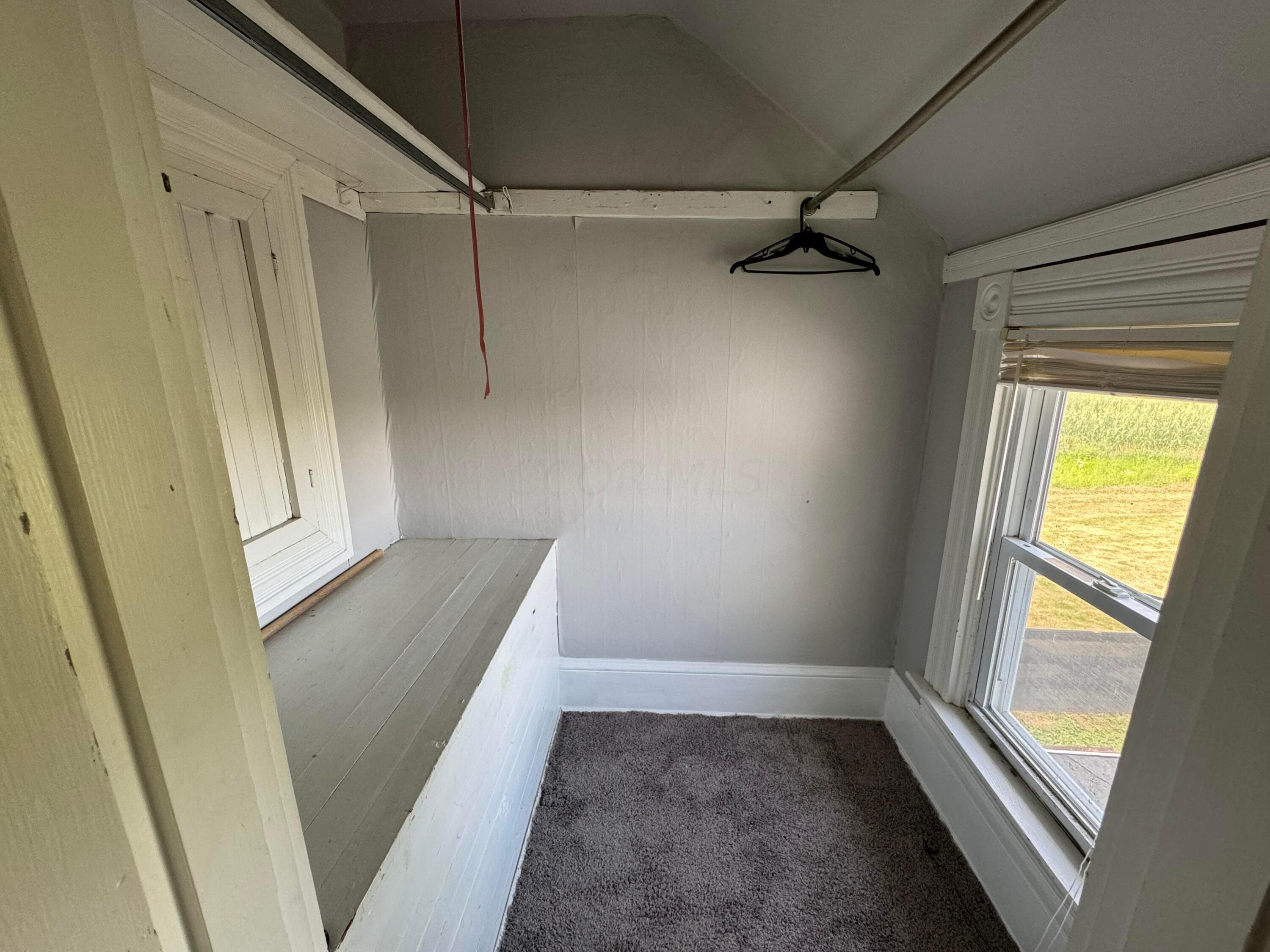 9580 Dozer Road Southwest Stoutsville, OH 43154 - Photo 25 of 44 Bedroom 1 Closet