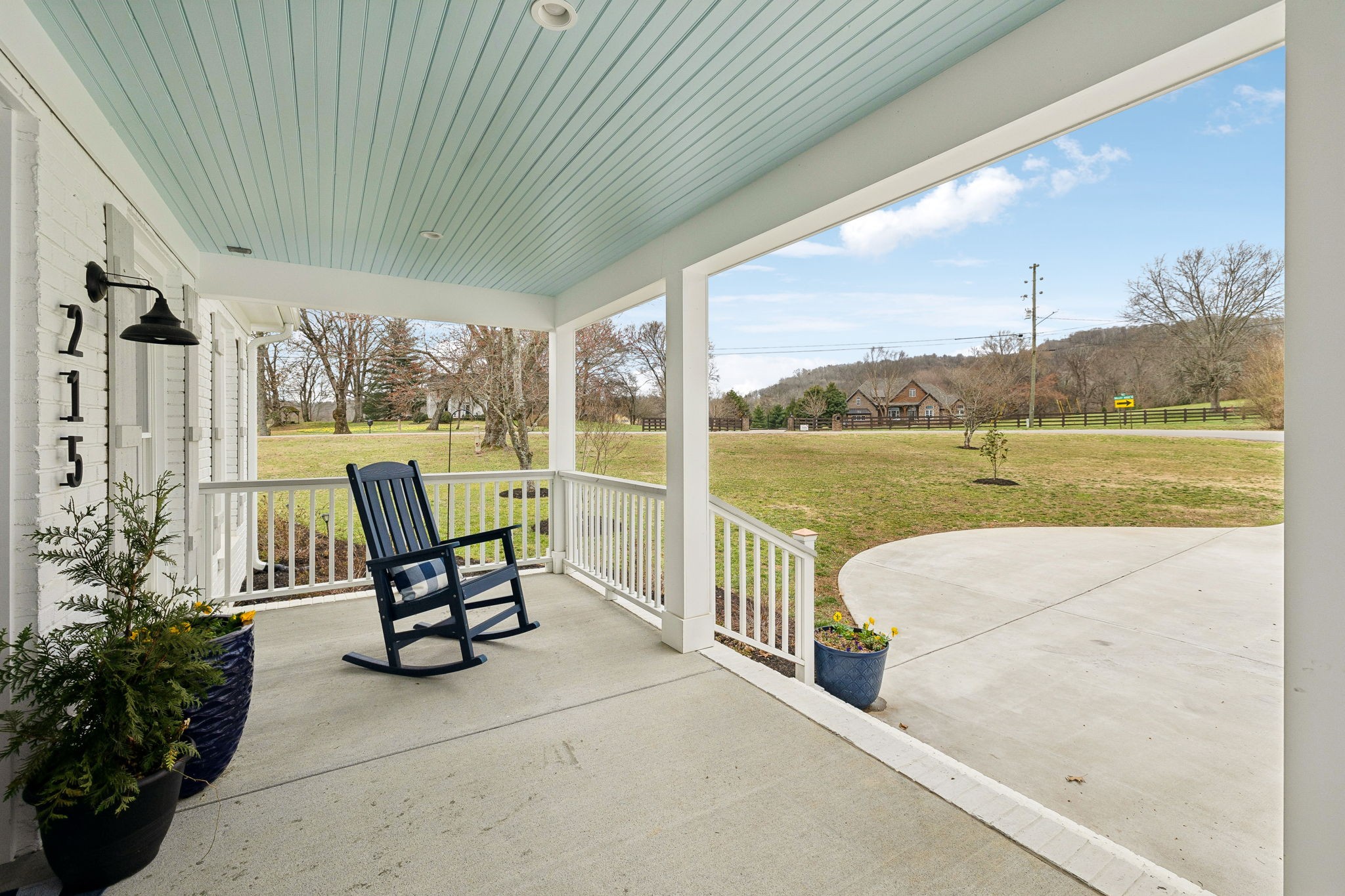 215 Valley Ridge Road Franklin, TN 37064 - Photo 6 of 70 Gallery Image 6