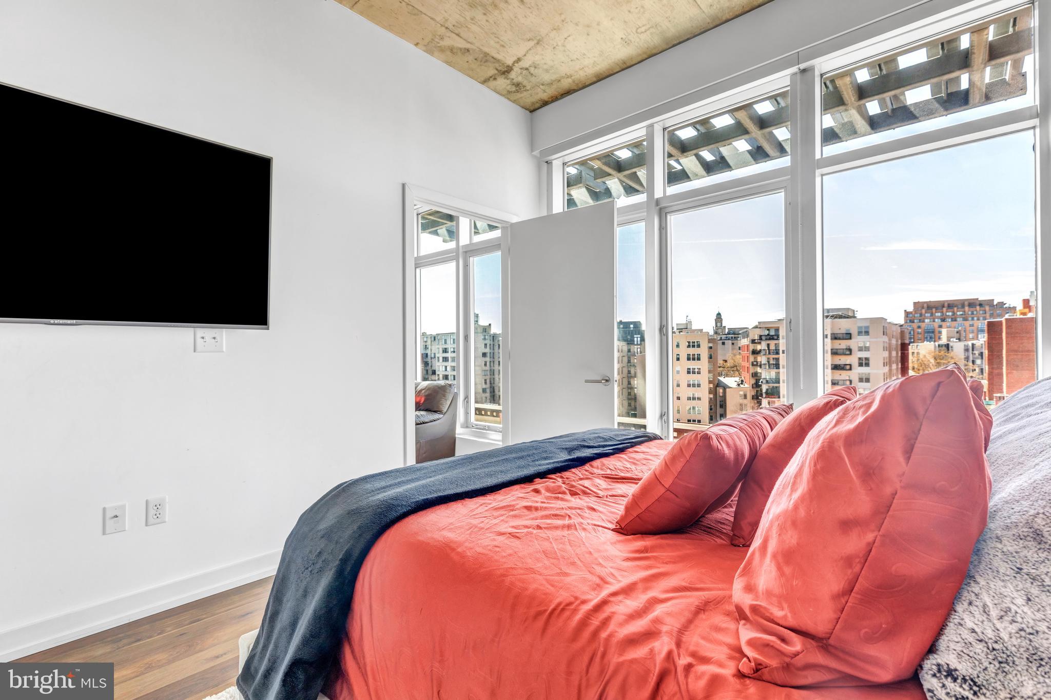 1515 15th Street Northwest, Unit 709 Washington, DC 20005 - Photo 9 of 28