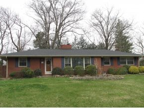 548 Rambling Road Kingsport, TN 37663 - Photo 1 of 24 548 Rambling Road