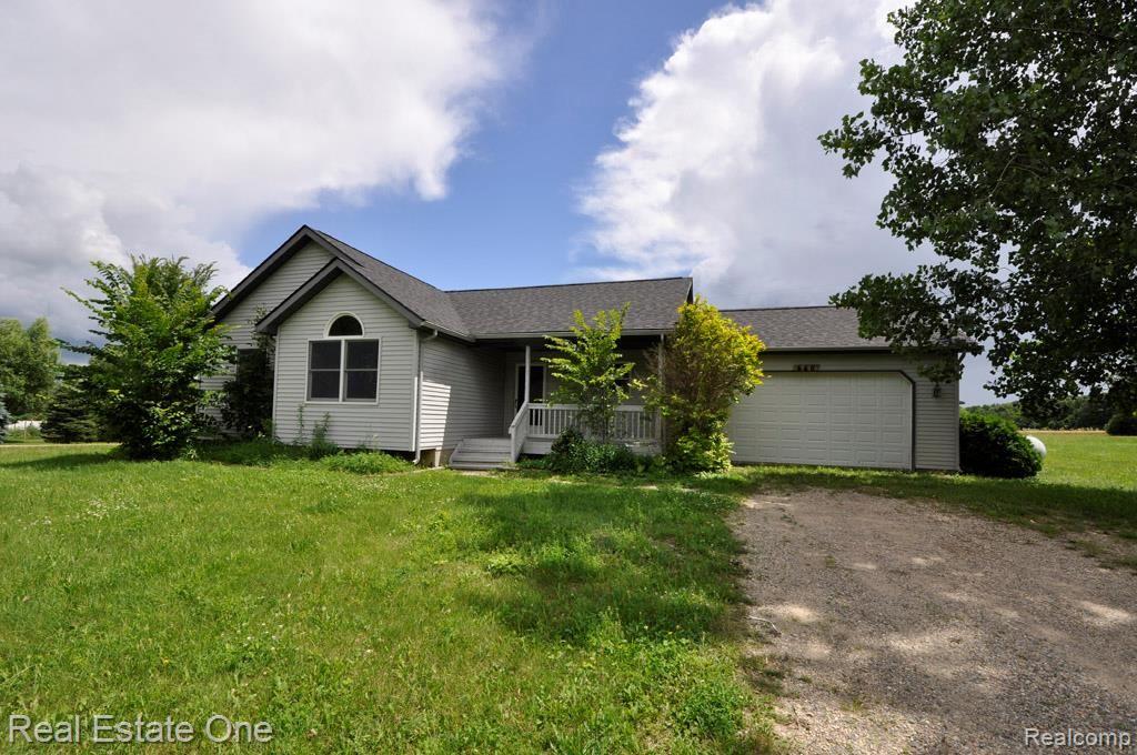660 Dieterle Road Fowlerville, MI 48836 - Photo 1 of 35 _DSC3166.jpg