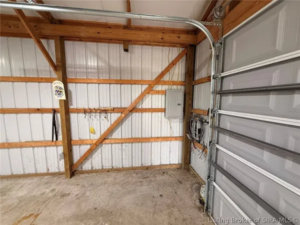 $334,900 | 2634 South Comer Road, Scottsburg, IN 47170