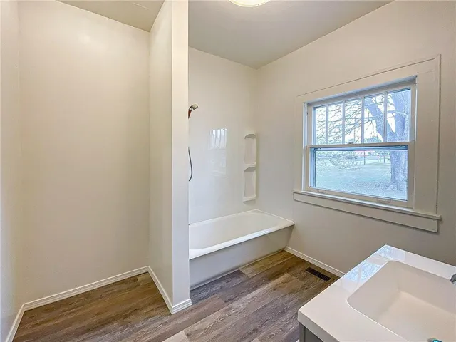 $149,000 | 605 South Main Street, Windsor, MO 65360