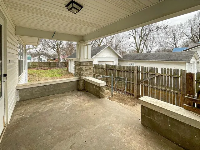 $149,000 | 605 South Main Street, Windsor, MO 65360