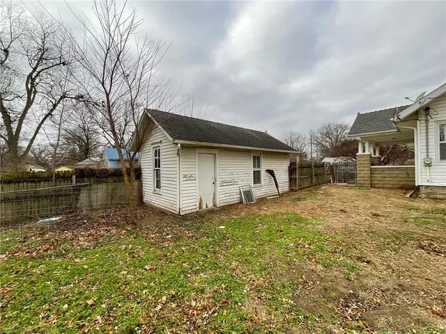 $149,000 | 605 South Main Street, Windsor, MO 65360