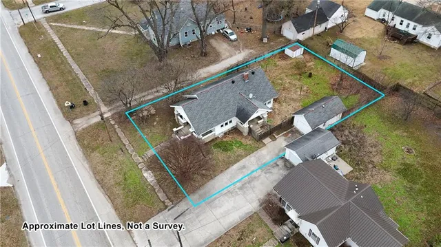 $149,000 | 605 South Main Street, Windsor, MO 65360