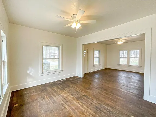 $149,000 | 605 South Main Street, Windsor, MO 65360