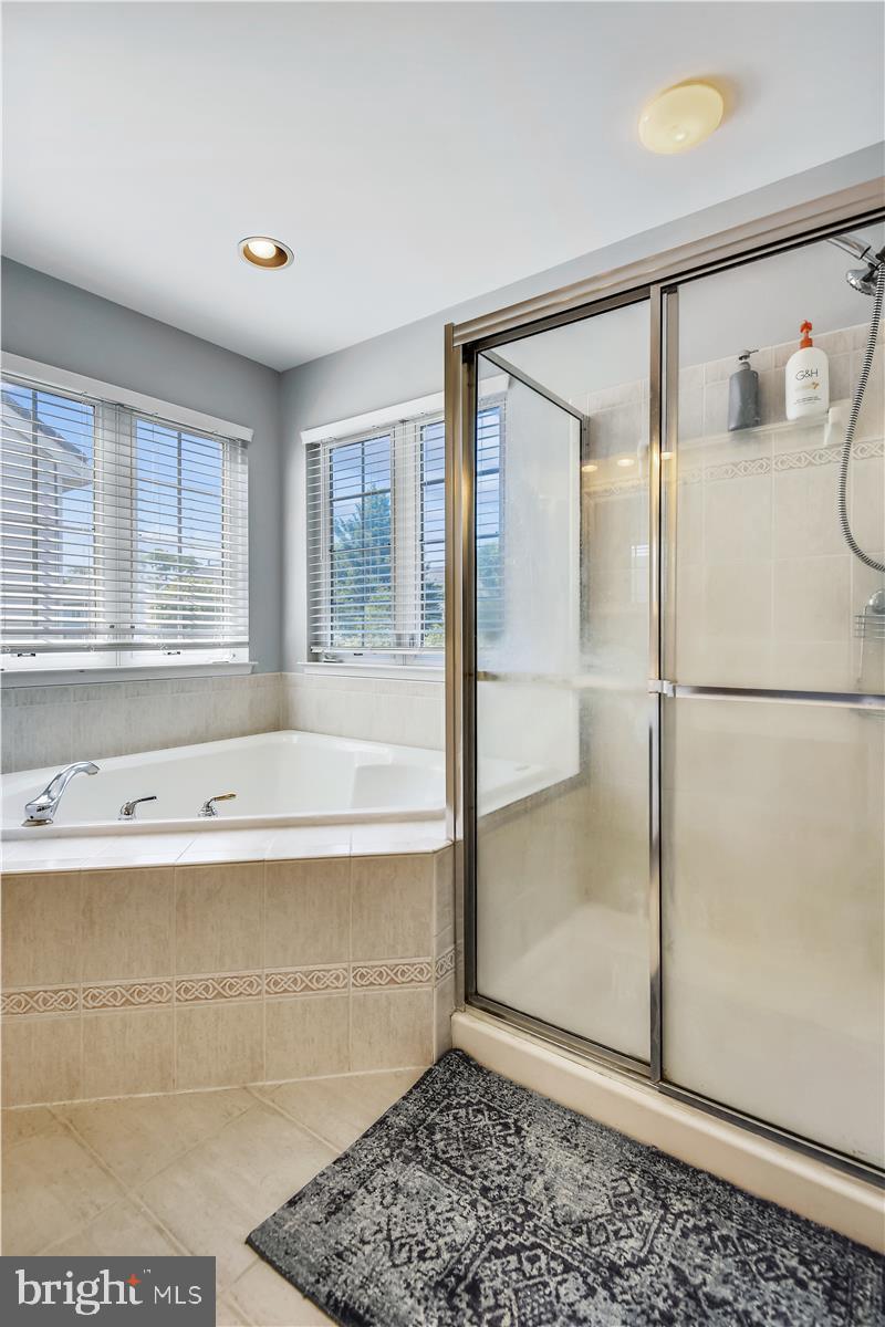 780 Sunny Chapel Road Odenton, MD 21113 - Photo 25 of 57 Primary Full Bath off Primary Bedroom