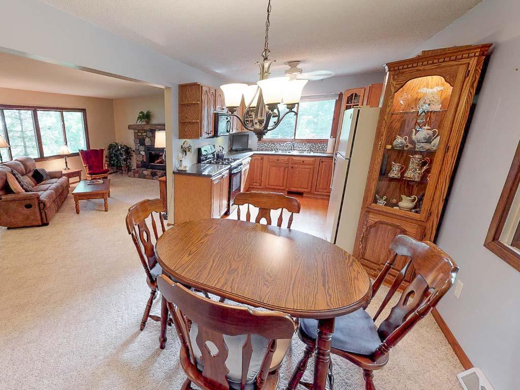 682 Glover Road River Falls, WI 54022 - Photo 9 of 65 Gallery Image 9