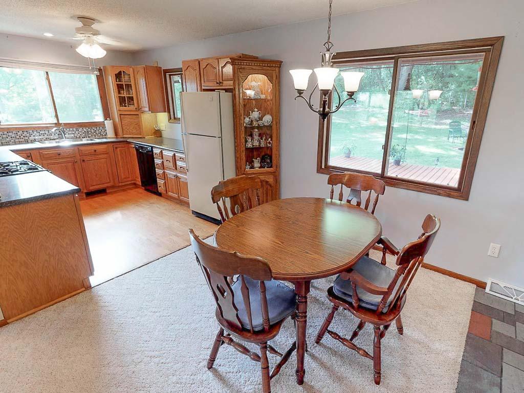 682 Glover Road River Falls, WI 54022 - Photo 10 of 65 Gallery Image 10