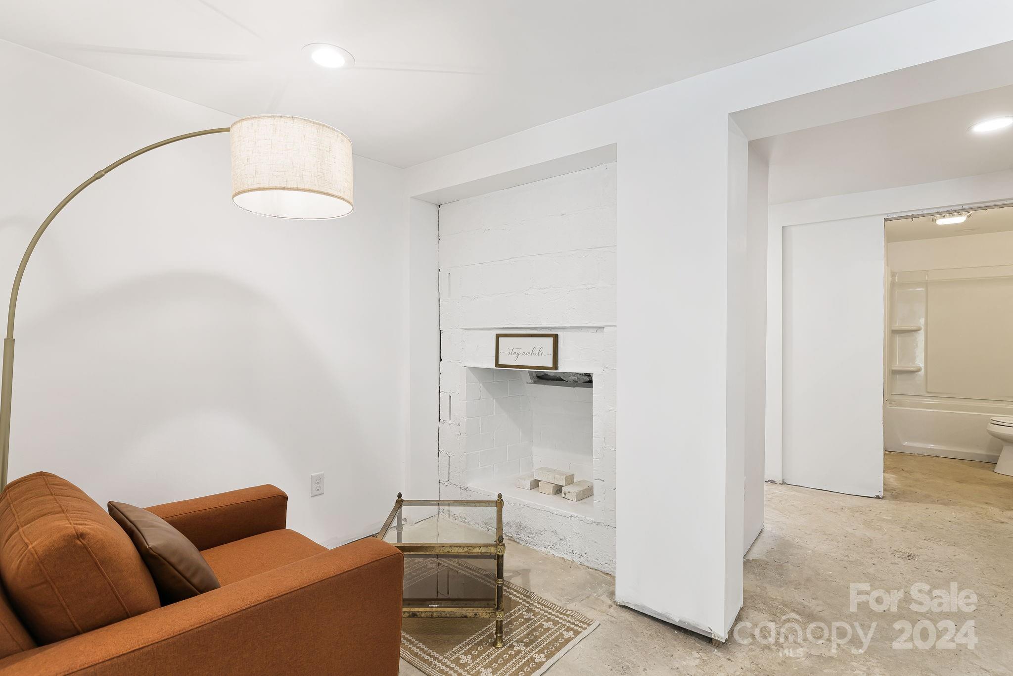 850 East Fork Road Marshall, NC 28753 - Photo 29 of 48 a living room with furniture