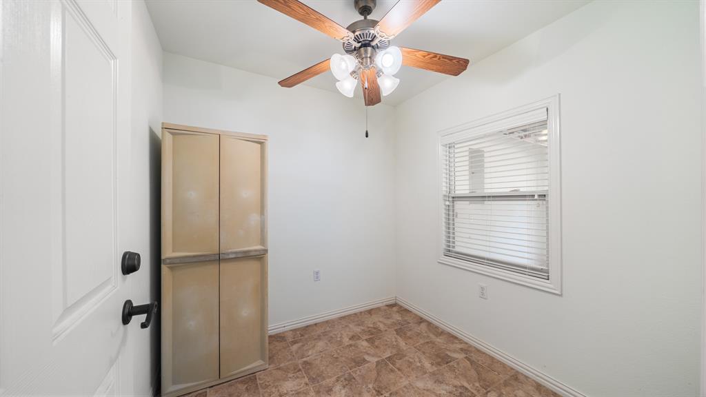 111 Sunglow Loop Red Oak, TX 75154 - Photo 24 of 25 a view of an empty room with a window