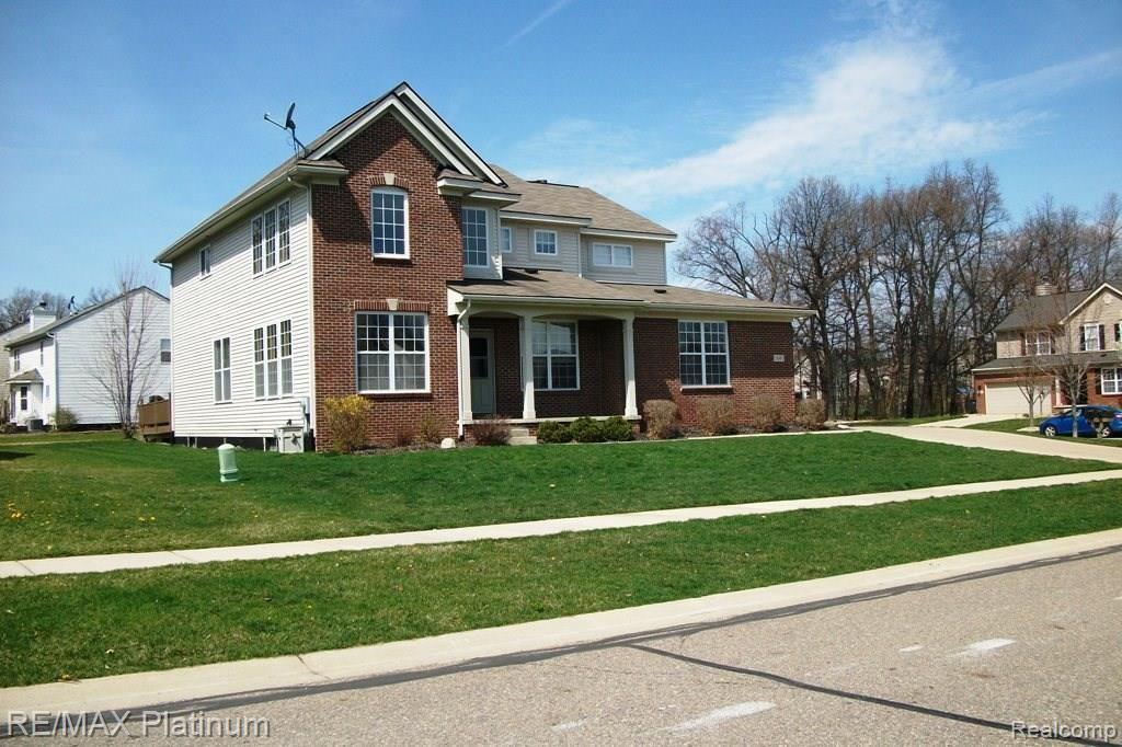 1641 Ashton Ridge Court Howell, MI 48843 - Photo 2 of 33 103_1411.jpg