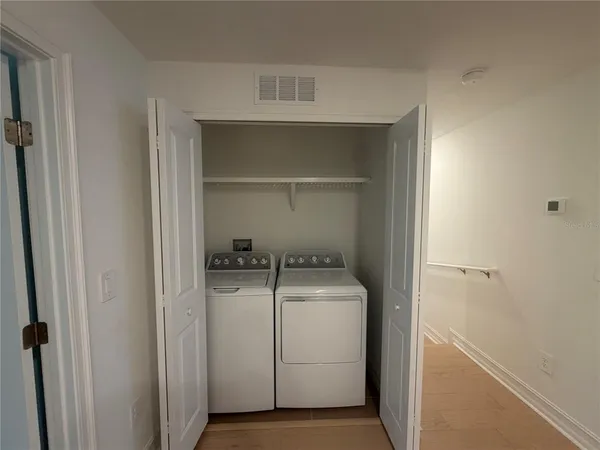 $4,500 | 1427 West Chestnut Street, Tampa, FL 33607