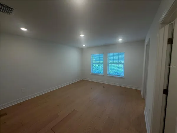 $4,500 | 1427 West Chestnut Street, Tampa, FL 33607