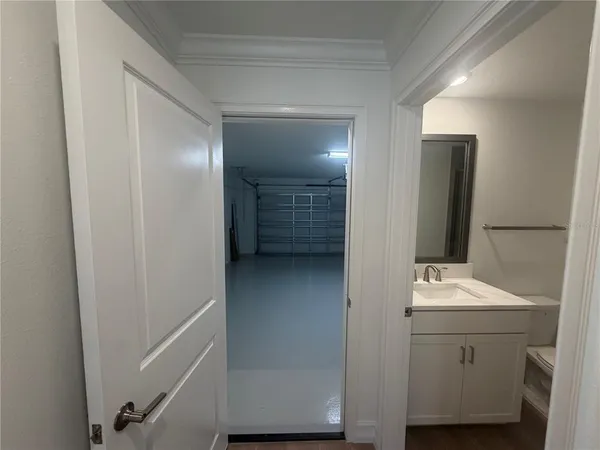 $4,500 | 1427 West Chestnut Street, Tampa, FL 33607