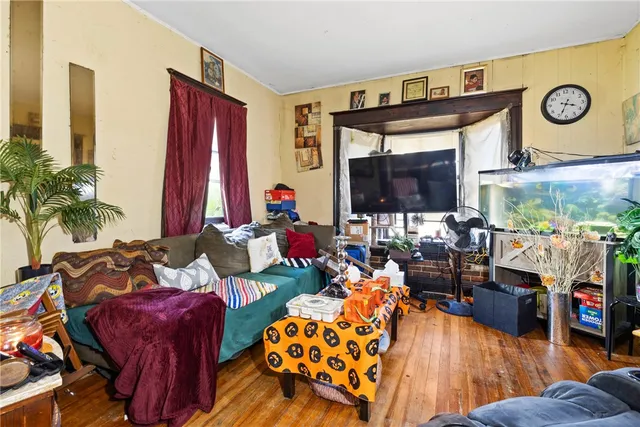 $129,000 | 319 Carter Street, Rochester, NY 14621